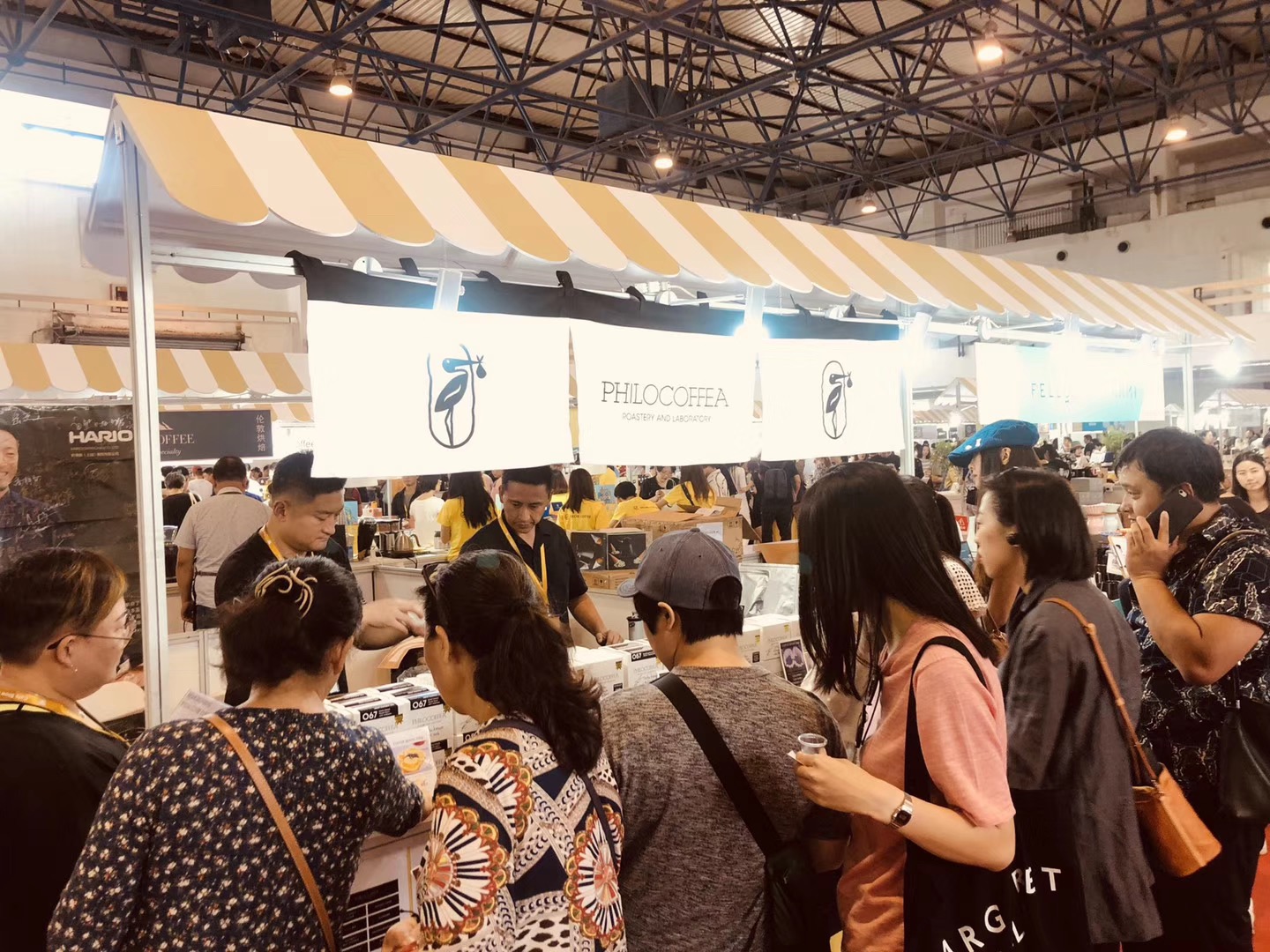 嘉年华2.jpg 嘉年华2.jpg