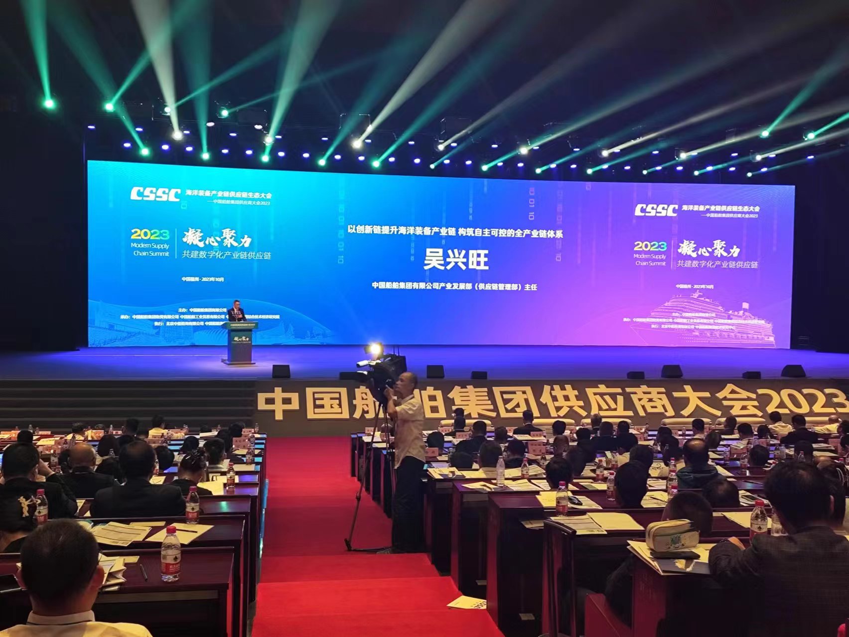 155800811.jpg 155800811.jpg