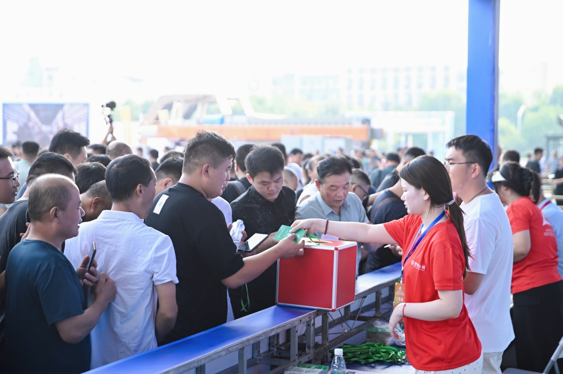 观众登录处.jpg 观众登录处.jpg